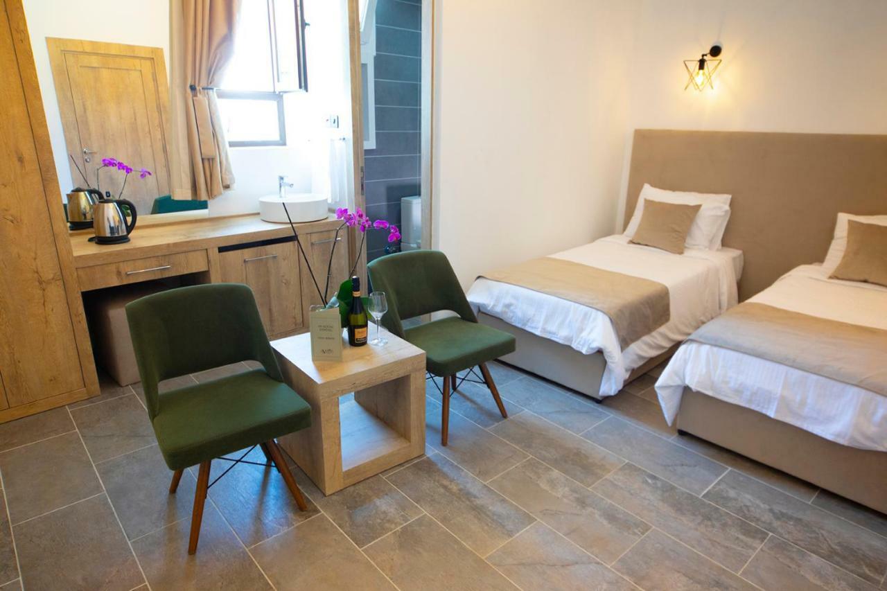 קיירניה Avenue Hotel מראה חיצוני תמונה